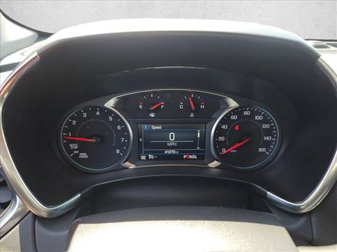 Used 2024 Chevrolet Equinox LT FWD image 23