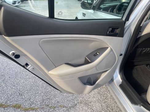 Used 2015 Kia Optima LX w/ LX Convenience Plus Package FWD image 21