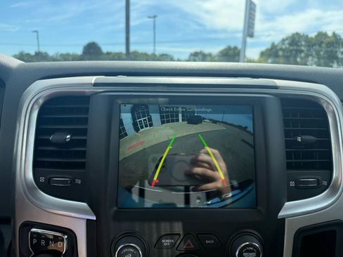 Used 2018 RAM 1500 Big Horn image 23