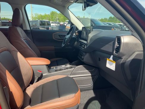 New 2026 Ford Bronco Sport Outer Banks AWD/4WD image 12