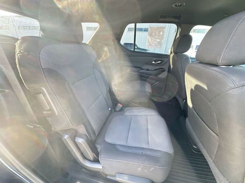 Used 2023 Chevrolet Traverse LT image 26
