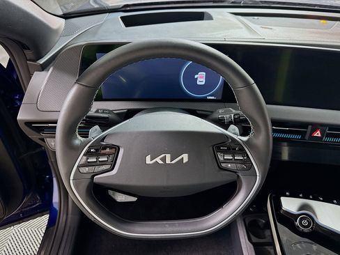 Used 2023 Kia EV6 GT-Line w/ GT-Line Suede Seat Package image 17