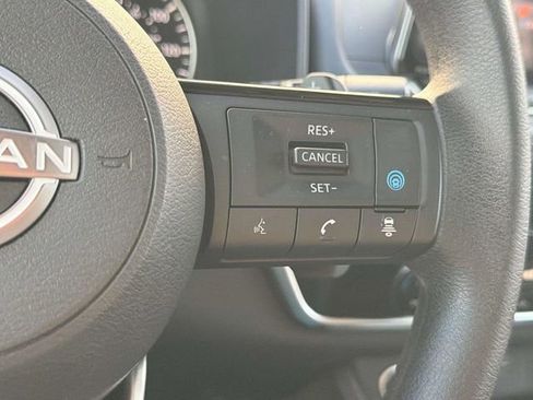 Certified 2023 Nissan Rogue SV image 12