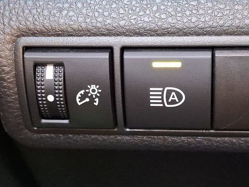 Used 2025 Toyota Corolla LE FWD image 25