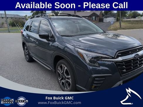 Used 2024 Subaru Ascent Touring AWD/4WD image 3