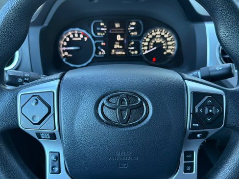 Used 2018 Toyota Tundra SR5 w/ SR5 Upgrade Package RWD image 18