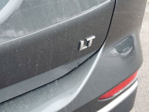 Certified 2019 Chevrolet Equinox LT w/ Sun & Navigation Package image 36