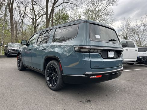 New 2026 Jeep Grand Wagoneer Limited AWD/4WD image 25