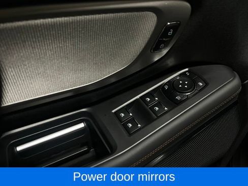 Used 2025 Ford Expedition Max Active AWD/4WD image 19