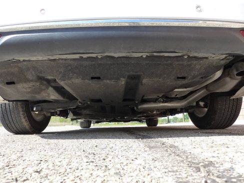 Used 2026 Chrysler Pacifica Select FWD image 10