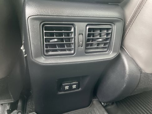 Used 2020 Toyota RAV4 Adventure image 19