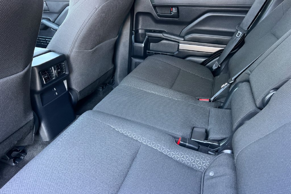 Certified 2026 Toyota 4Runner SR5 AWD/4WD image 15