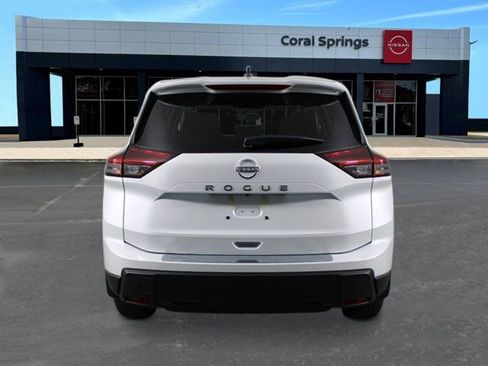 New 2026 Nissan Rogue SV image 4
