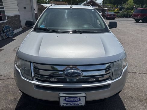 Used 2010 Ford Edge SE image 5