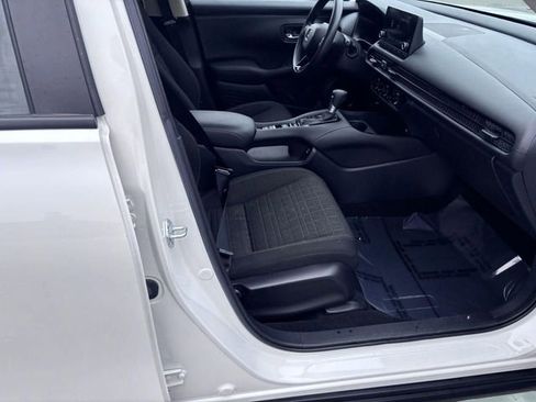 Used 2024 Honda HR-V LX image 28