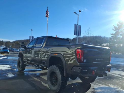 Used 2023 GMC Sierra 2500 SLE w/ SLE Convenience Package image 5