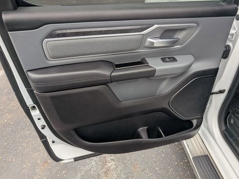 Used 2021 RAM 1500 Big Horn image 12
