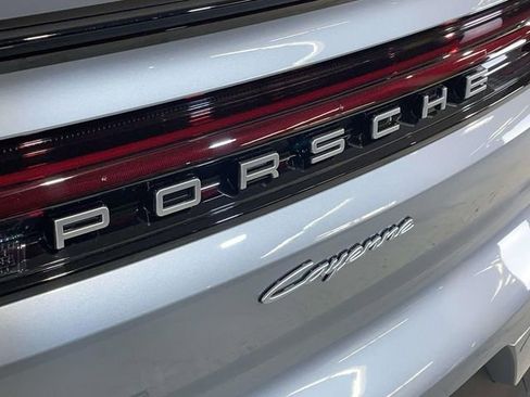 New 2026 Porsche Cayenne E-Hybrid Coupe image 12