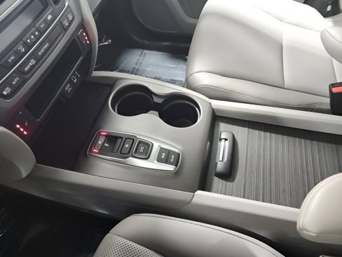 Certified 2023 Honda Ridgeline RTL image 33