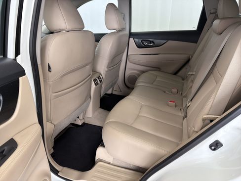 Used 2015 Nissan Rogue SL FWD image 12