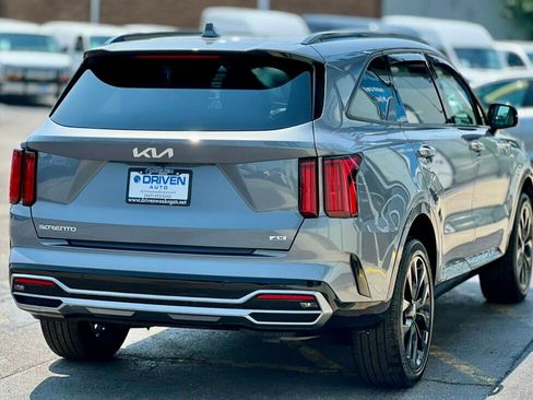 Used 2023 Kia Sorento SX image 5