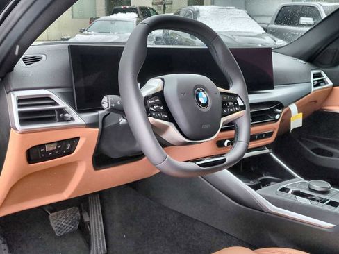 Used 2026 BMW 330i xDrive Sedan w/ Premium Package image 10