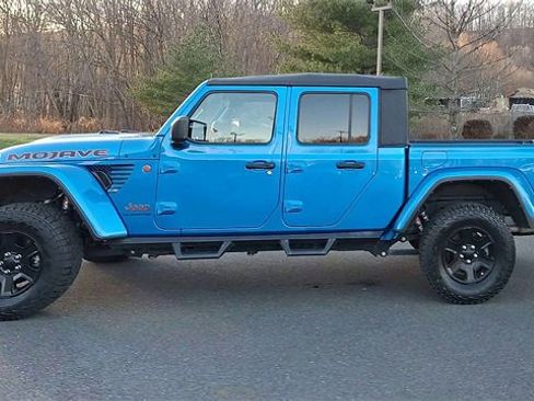 Used 2022 Jeep Gladiator Mojave w/ LED Lighting Group image 5