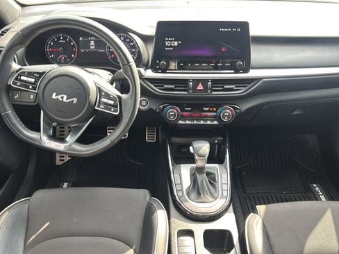 Used 2024 Kia Forte GT-Line w/ GT-Line Premium Package FWD image 16