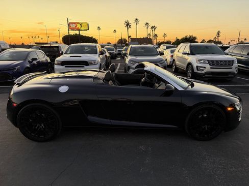 Used 2011 Audi R8 V8 image 22