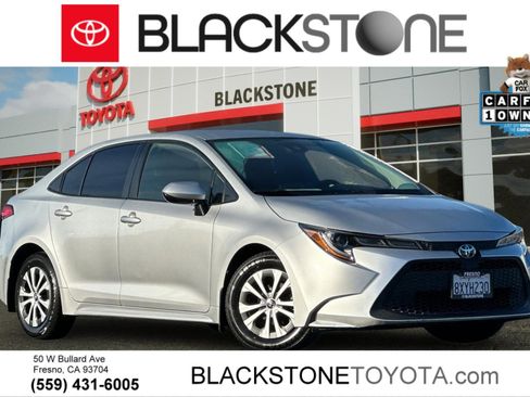 Used 2022 Toyota Corolla LE w/ Carpet Mat Package (TMS) image 1