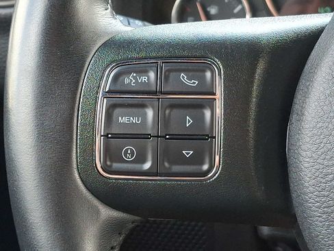 Used 2016 Jeep Wrangler Unlimited Sahara w/ Dual Top Group AWD/4WD image 16