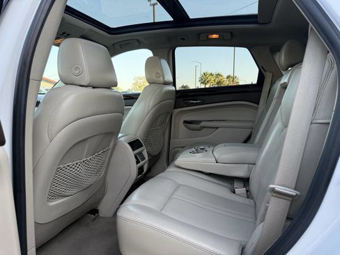 Used 2014 Cadillac SRX Luxury w/ Driver Awareness Package image 11