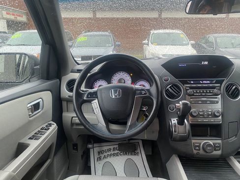 Used 2015 Honda Pilot SE image 9