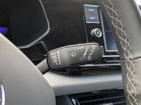 Used 2024 Volkswagen Taos S image 20