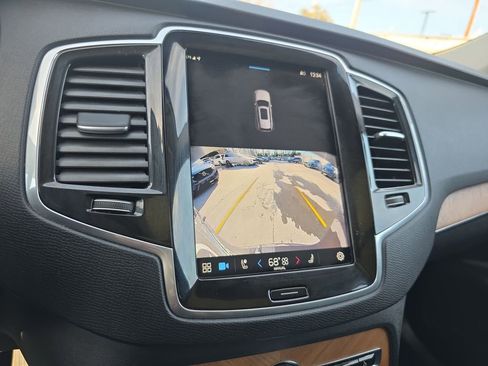 Certified 2024 Volvo XC90 B5 Plus image 35