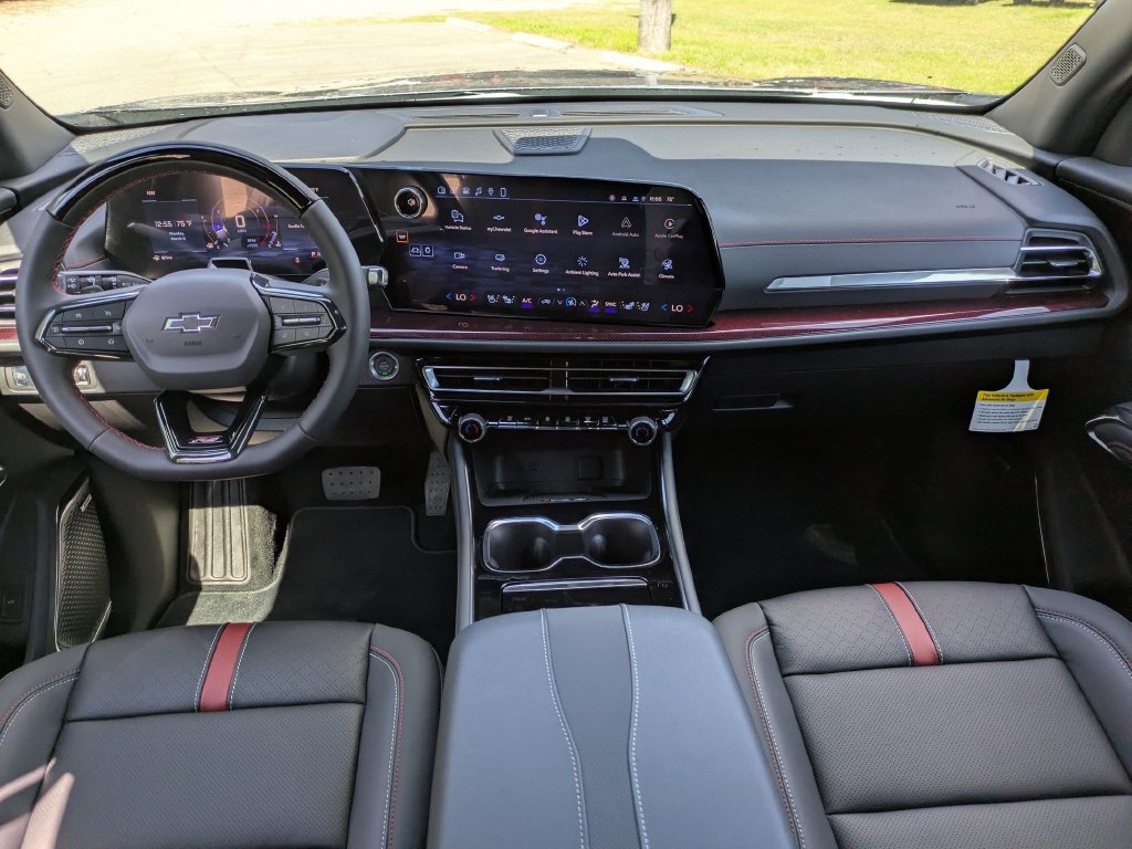 New 2026 Chevrolet Traverse RS FWD image 18
