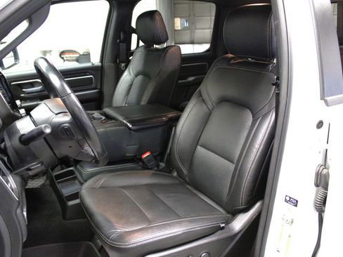 Used 2024 RAM 1500 Big Horn image 24