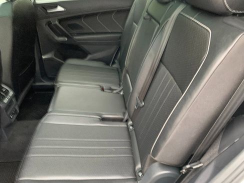 Used 2023 Volkswagen Tiguan SE R-Line FWD image 18