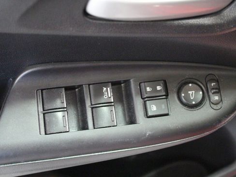 Used 2015 Honda Fit EX image 21