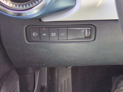 New 2026 Chevrolet Equinox EV LT image 17