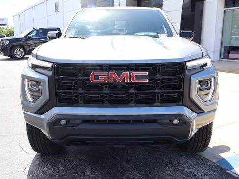 New 2026 GMC Canyon Elevation w/ Convenience Package image 2