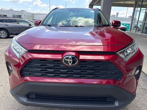 Used 2019 Toyota RAV4 XLE w/ Convenience Package AWD/4WD image 13