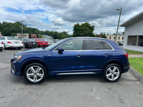 Used 2022 Audi Q3 2.0T Premium AWD/4WD image 3