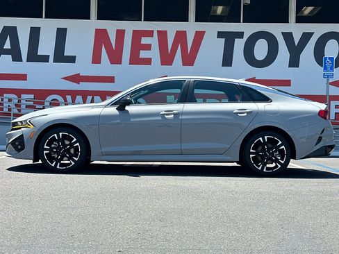 Used 2023 Kia K5 GT-Line w/ GT-Line Premium Package FWD image 2