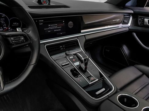 Used 2023 Porsche Panamera 4 Platinum Edition AWD/4WD image 27