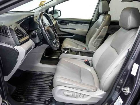 Used 2019 Honda Odyssey EX-L image 12