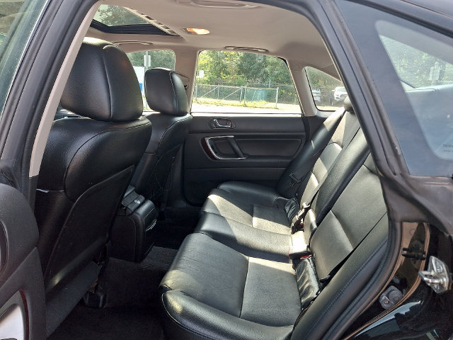 Used 2008 Subaru Legacy 2.5i Limited AWD/4WD image 6