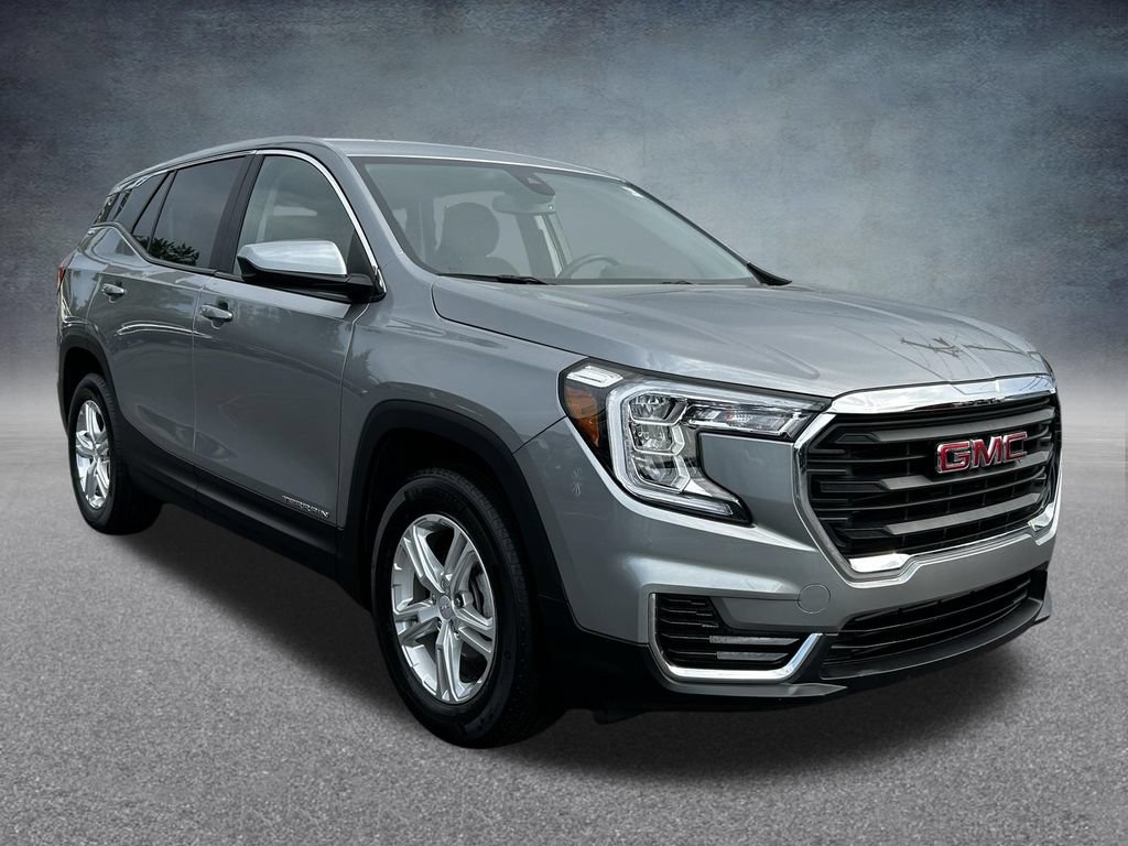 Used 2023 GMC Terrain SLE FWD image 3