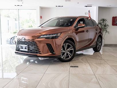 Used 2025 Lexus RX 350 Premium w/ Accessory Package (P1)