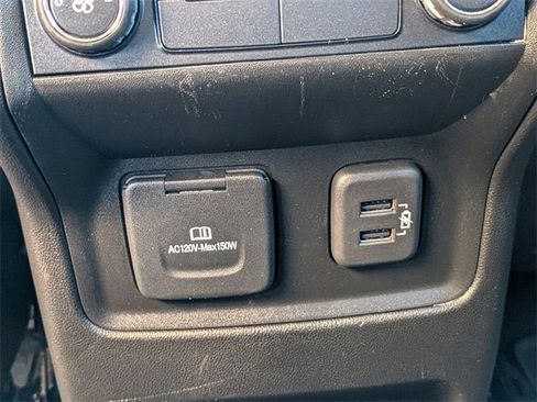 Used 2018 GMC Acadia SLT image 15